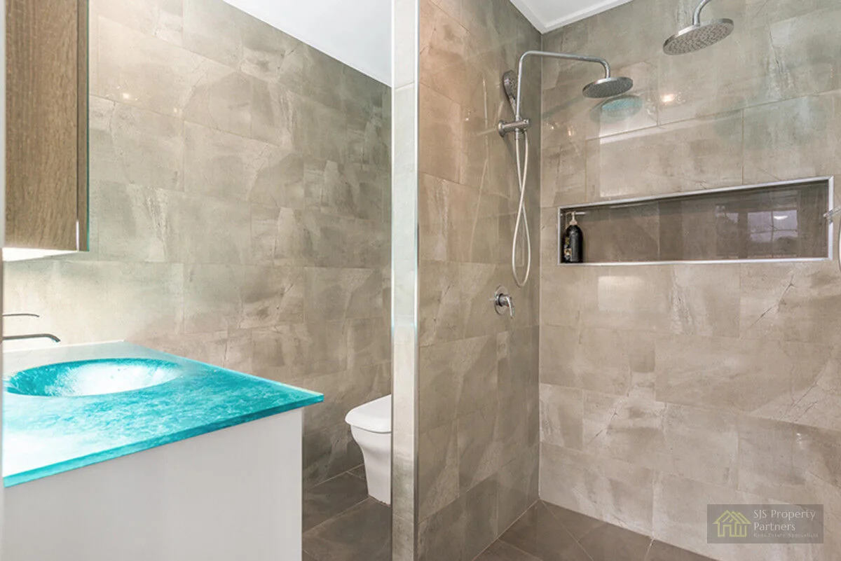 Additional image 18 of 66 - 70 Sylvan Road, Park Ridge South QLD 4125
