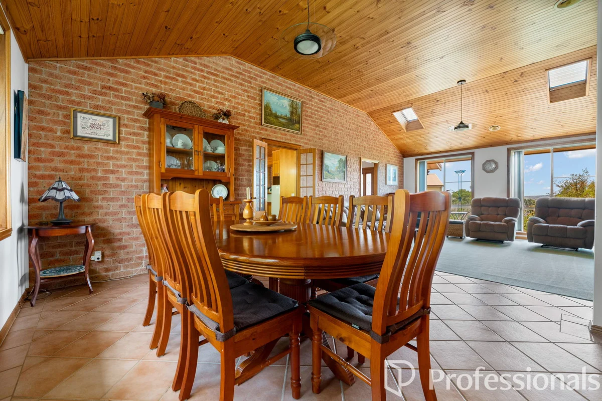 Additional image 12 of 18 Cherrywood Crescent, Llanarth NSW 2795
