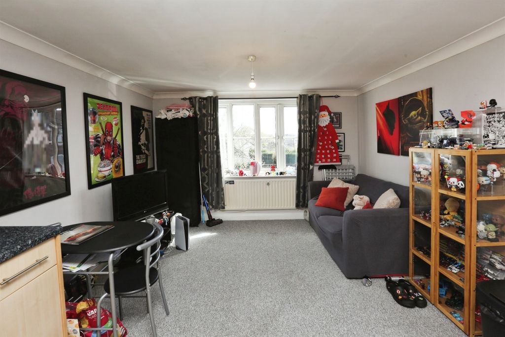 Additional image 8 of 1 bed flat for saleLower Northam Road, Hedge End, Southampton SO30