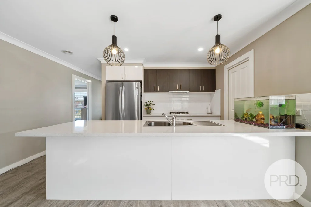 Additional image 3 of 7 Beaurepaire Street, Boorooma NSW 2650