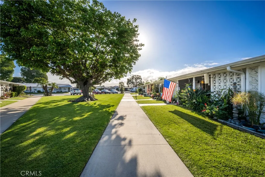 13961 El Dorado Dr Unit 64H, Seal Beach, CA 90740