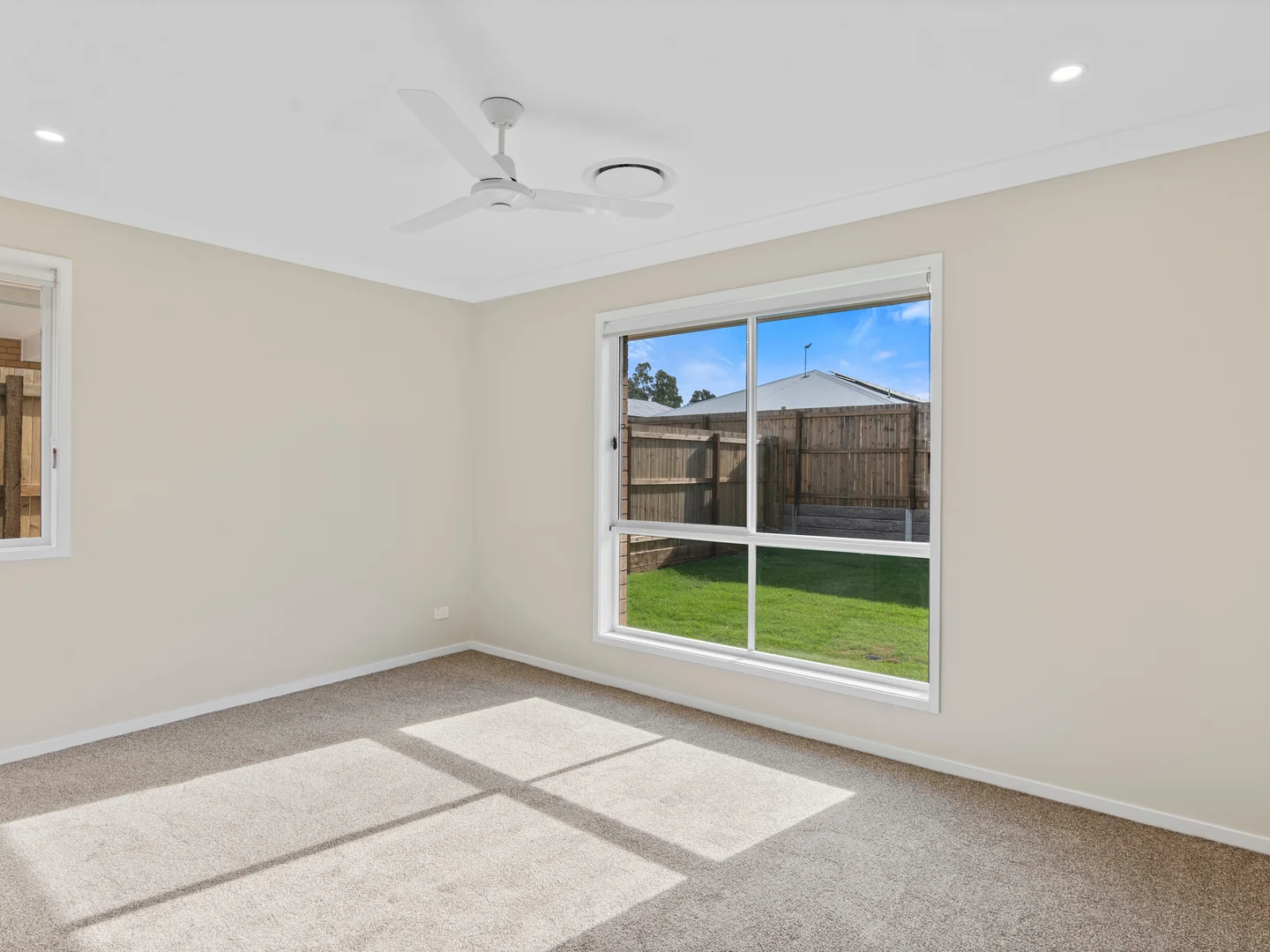 Additional image 7 of 40 Hewing Place, Park Ridge QLD 4125