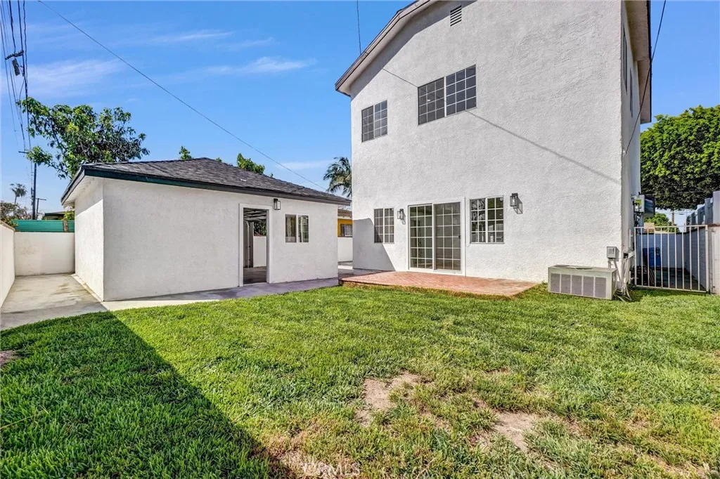 Additional image 37 of 1200 S Castlegate Ave, Compton, CA 90221