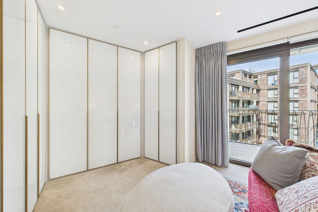 Additional image 29 of 4 bed flat for saleMichael Road, London SW6
