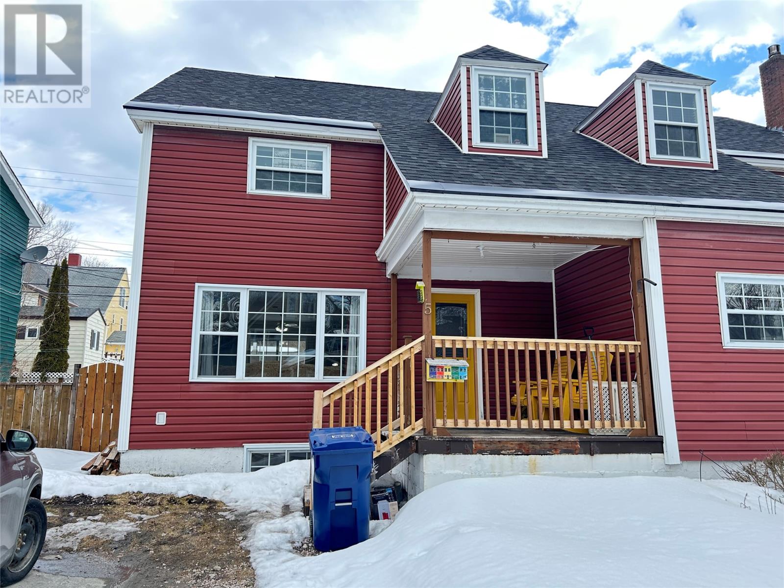 5 Armstrong Avenue