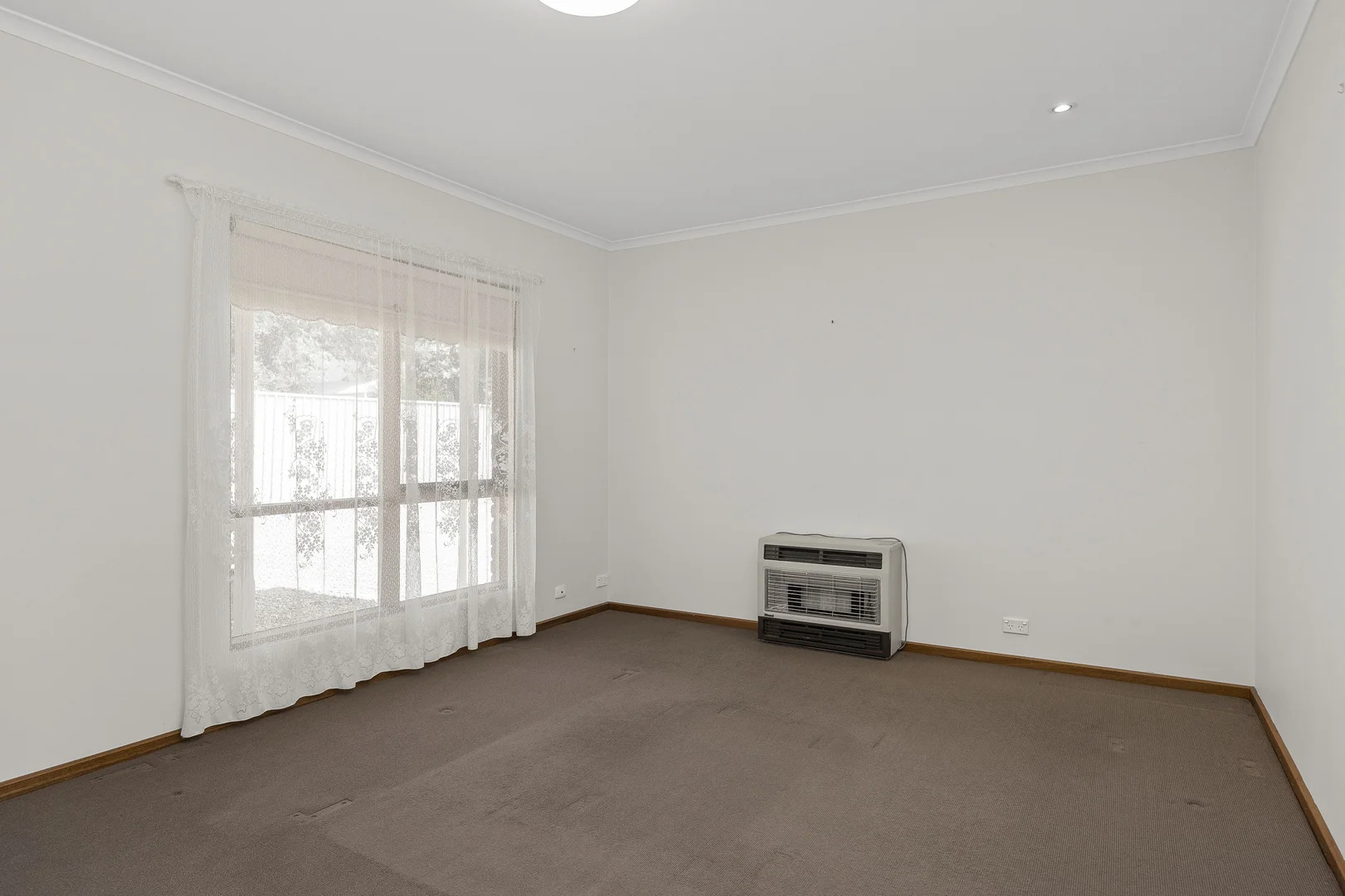Additional image 8 of 2/3 Everard Street, Largs Bay SA 5016