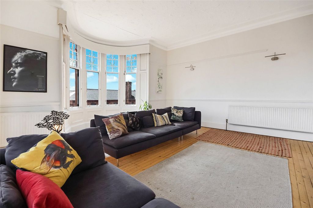 Additional image 3 of 4 bed flat for saleHighburgh Road, Dowanhill, Glasgow G12