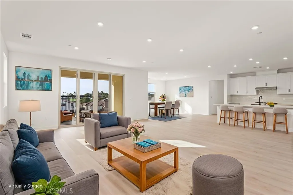 Additional image 7 of 1390 Amanda Glen N, Escondido, CA 92029
