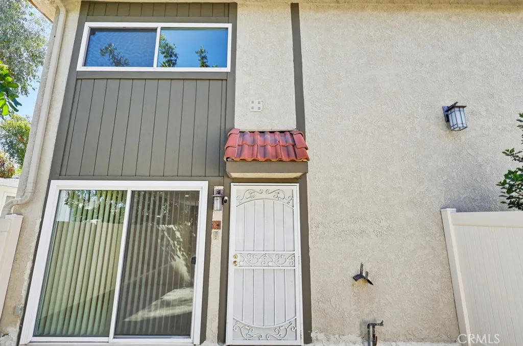 Additional image 9 of 19018 Sherman Way Unit 110, Reseda, CA 91335