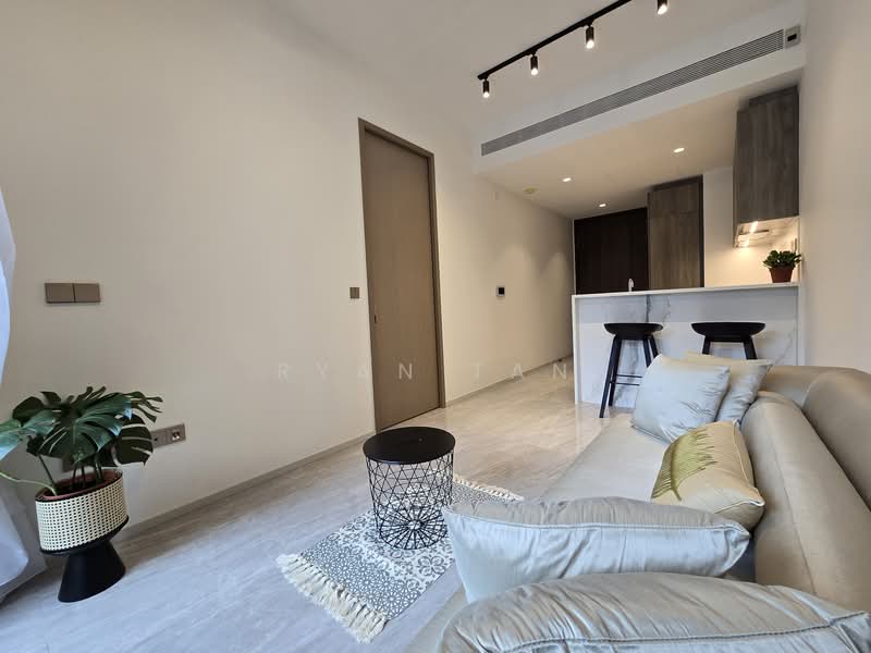 32 Leedon Heights photo 2