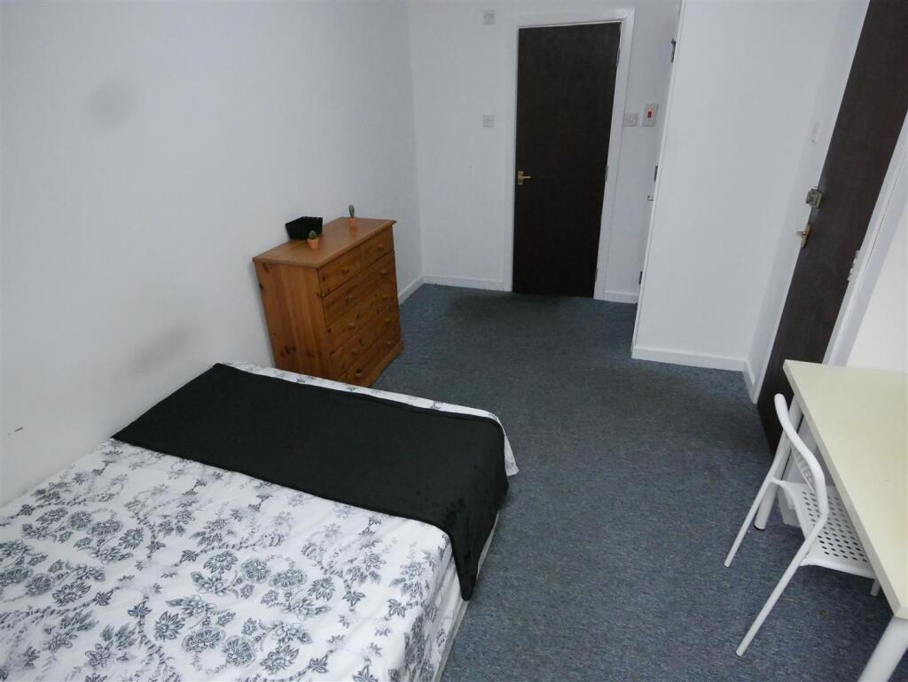 Additional image 2 of The Mount, Bournemouth, BH1
