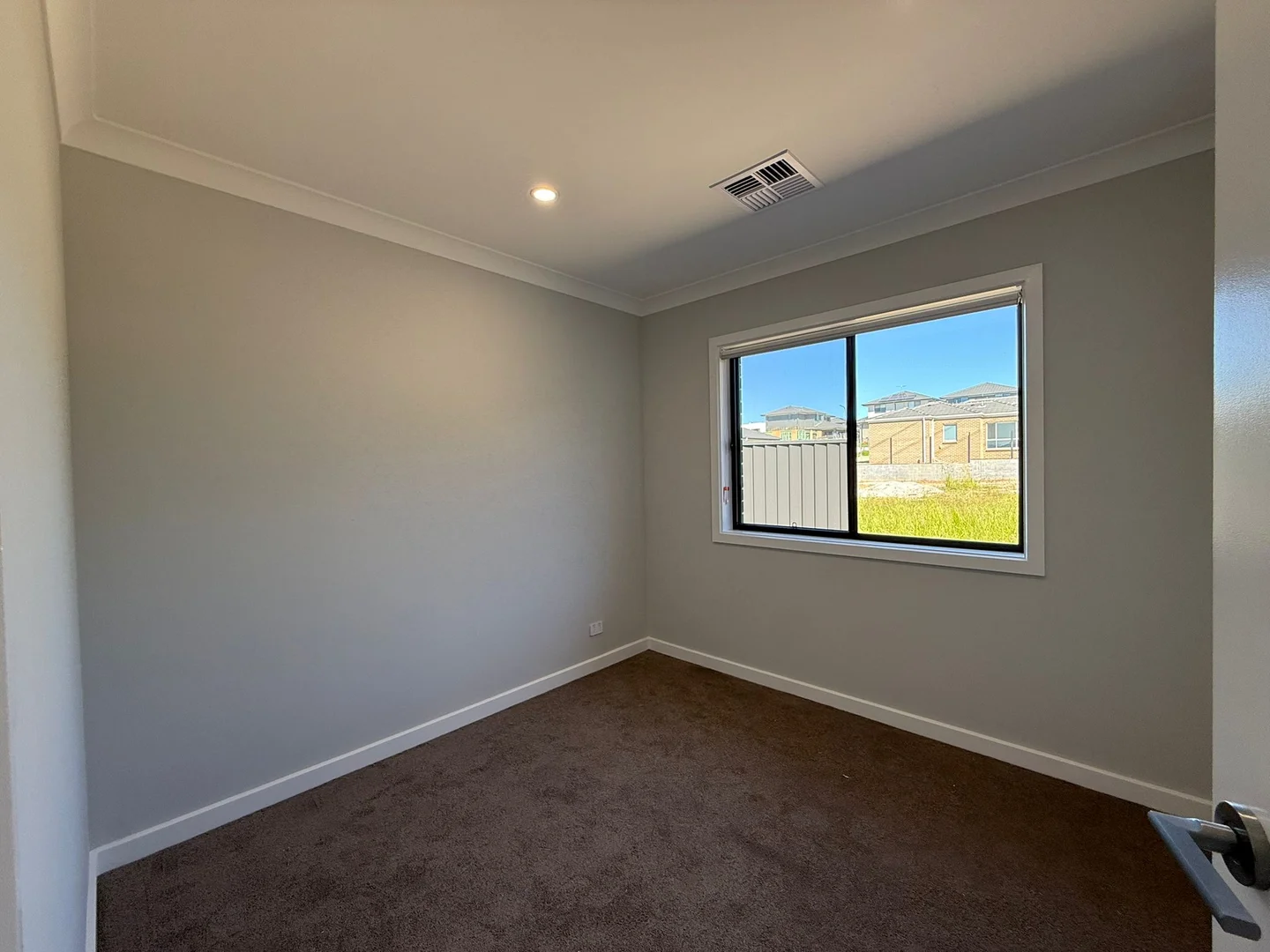 Additional image 7 of 1/179 Crown Street, Grantham Farm NSW 2765