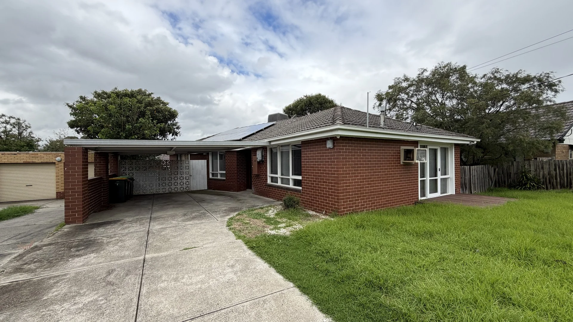8 Teal Crescent, Lalor VIC 3075