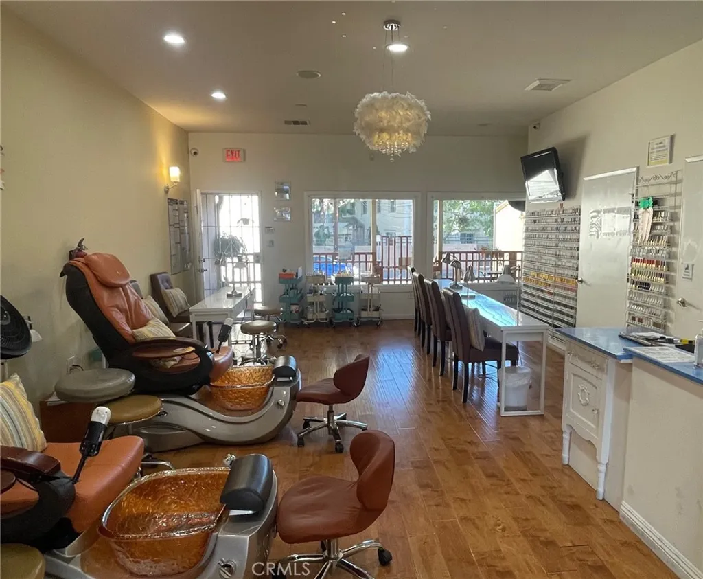 Additional image 12 of , Studio City, CA 91604
