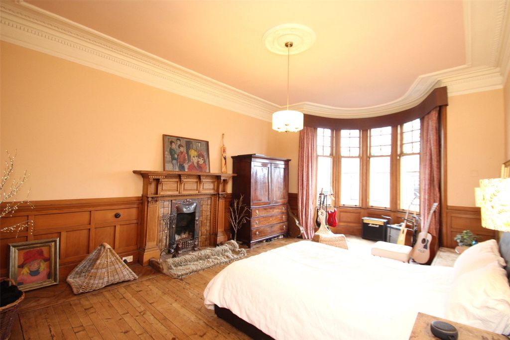 Additional image 10 of 4 bed flat for saleHighburgh Road, Dowanhill, Glasgow G12