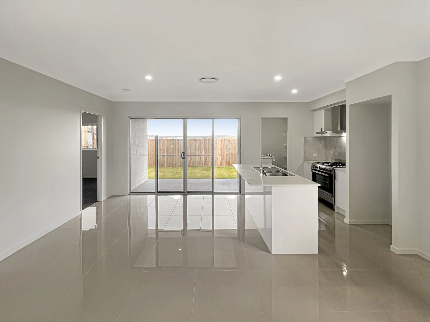 Additional image 5 of 16 Southwood Street, South Ripley QLD 4306