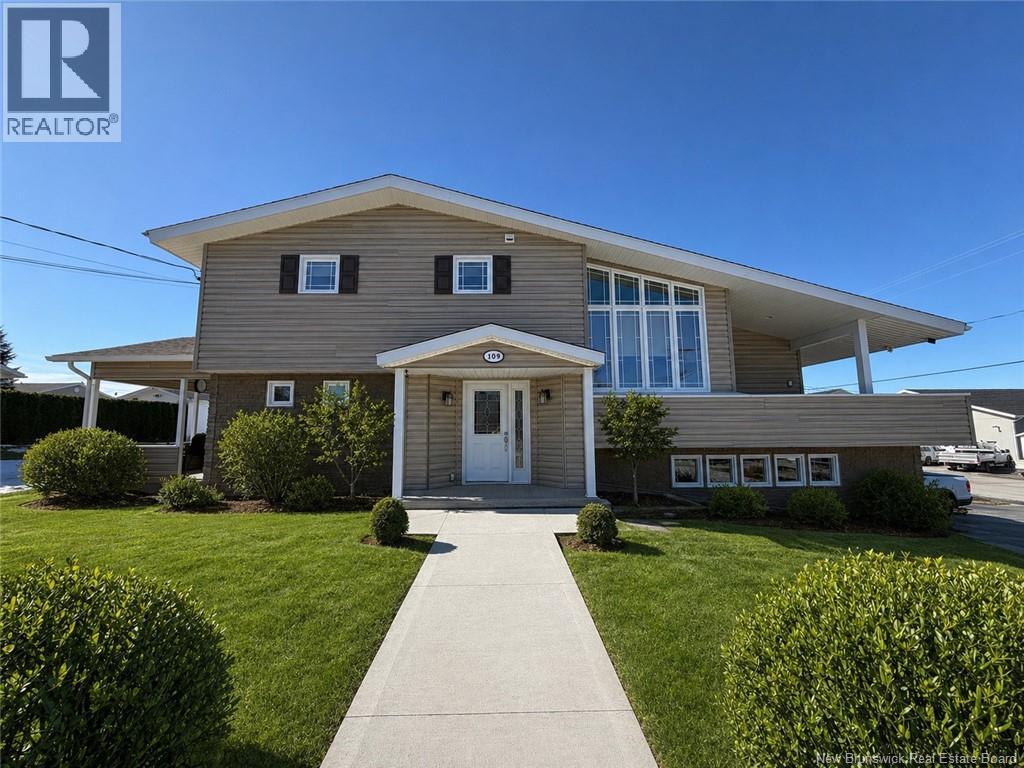 109 Bourgoin Street