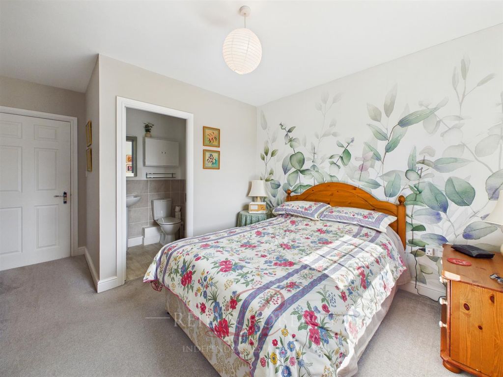 Additional image 3 of 2 bed flat for saleActon Hall Walks, Wrexham LL12