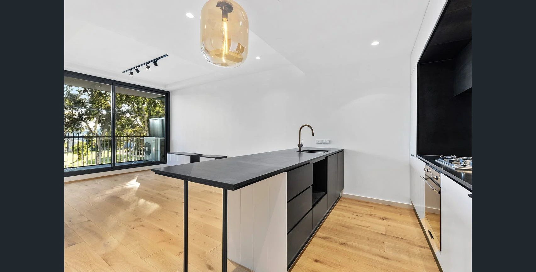 105/8 James Street, Windsor VIC 3181