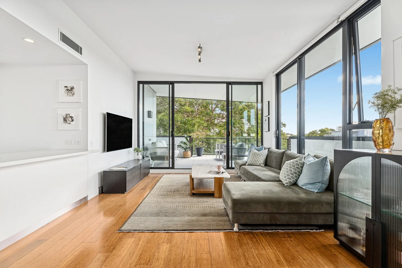 402/66 Atchison Street, Crows Nest NSW 2065