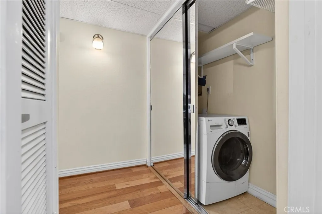 Additional image 82 of 612 N Columbus Avenue Unit 104, Glendale, CA 91203