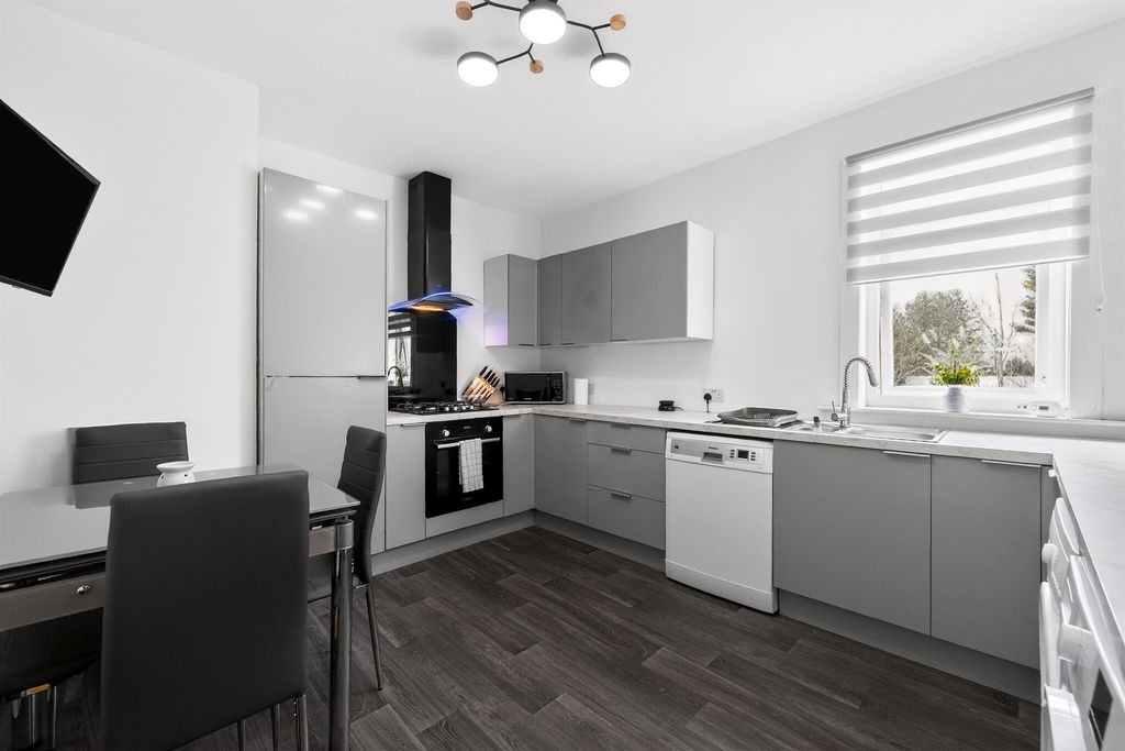 Additional image 6 of 2 bed flat for saleMckinlay Crescent, Irvine KA12