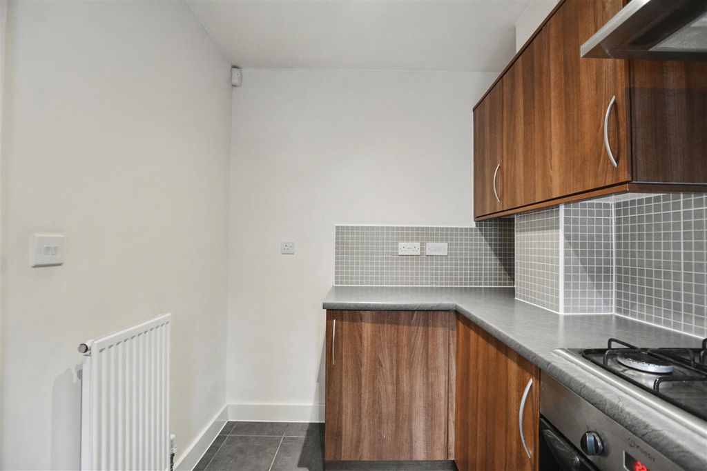 Additional image 7 of 2 bed town house for saleChurch Street, Stapleford, Nottingham NG9