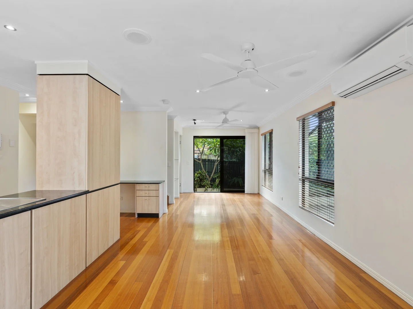 7/136 Central Avenue, Indooroopilly QLD 4068 photo 5