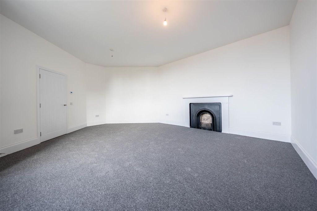 Additional image 20 of 2 bed flat for saleJames Murray Buildings, Muirhall Road, Perth PH2