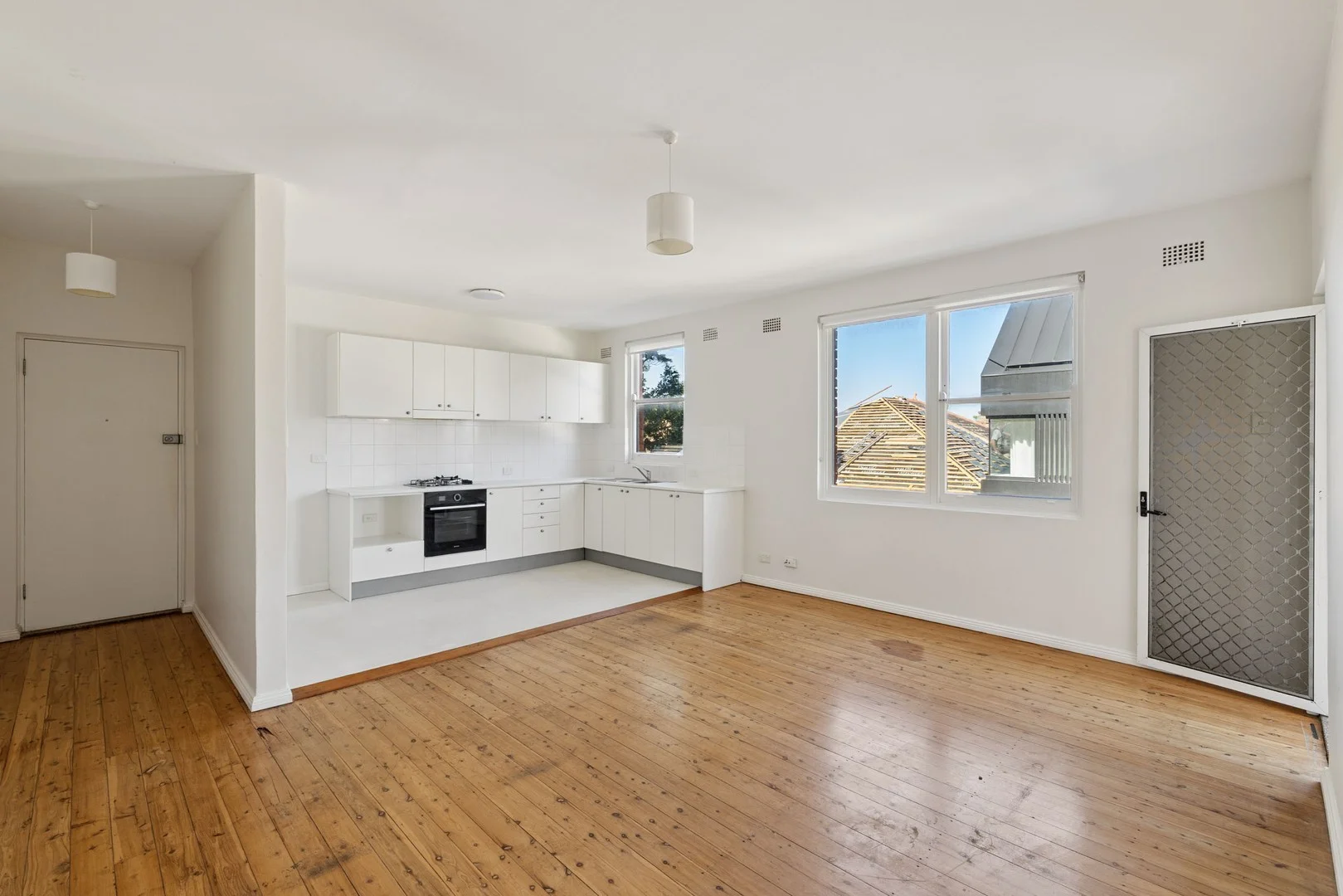 2/2 Barry Street, Clovelly NSW 2031