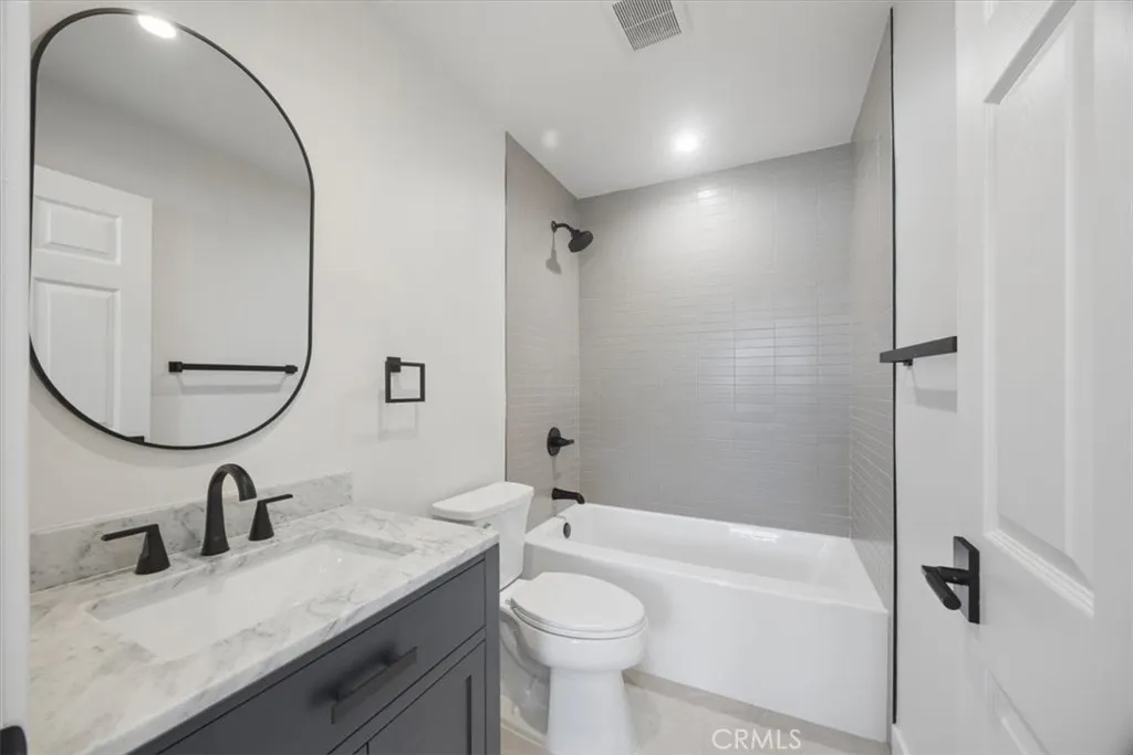 Additional image 70 of 1154 W 67th St, Los Angeles, CA 90044