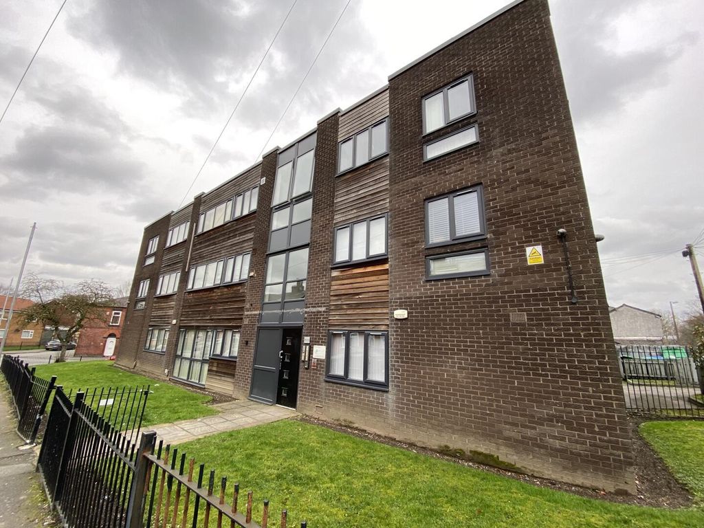 Additional image 6 of 1 bed flat for saleAshley Court, Hall Street, Manchester M27