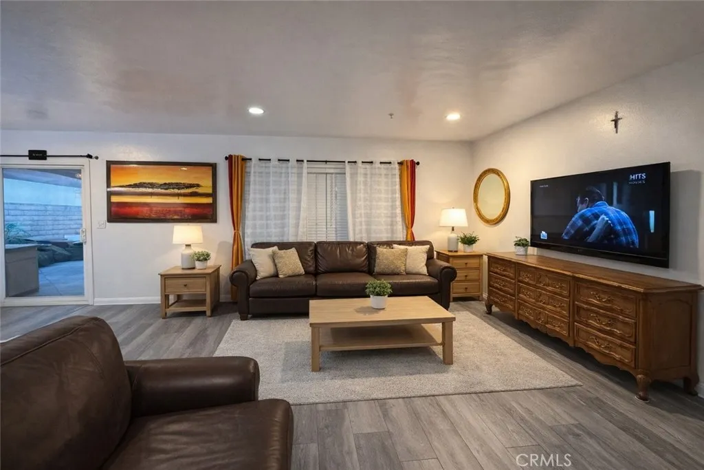 Additional image 6 of 10204 Gerald Avenue, North Hills, CA 91343