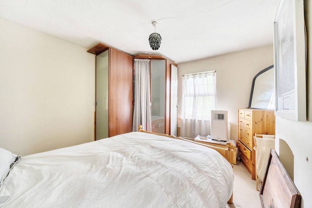 Additional image 4 of 2 bed terraced house for saleClewer Fields, Windsor SL4