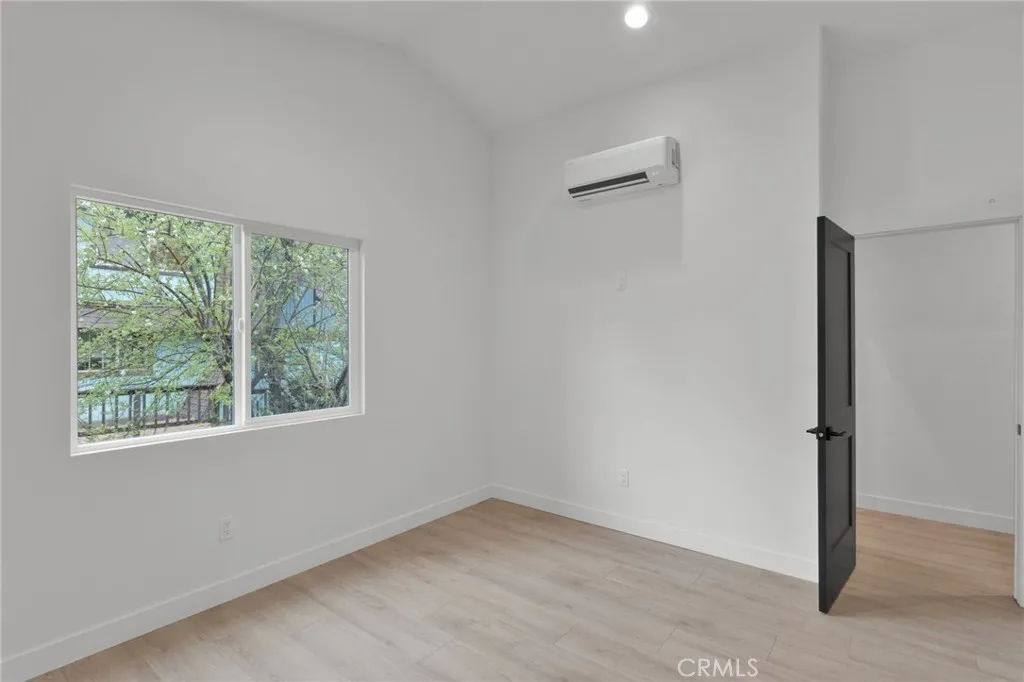 Additional image 68 of 40166 Esterly Ln, Big Bear Lake, CA 92315