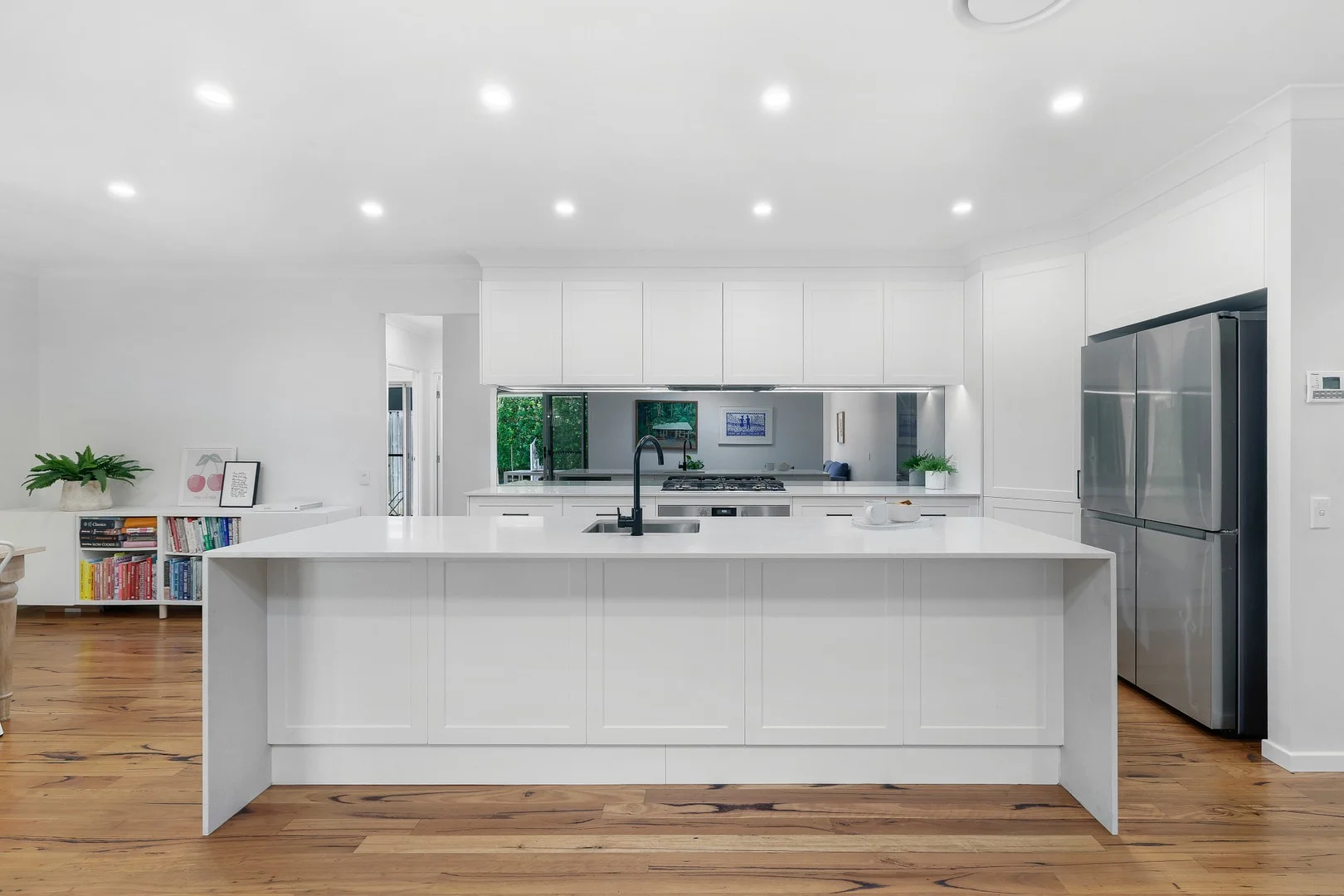 8 Treecreeper Crescent, Upper Coomera QLD 4209