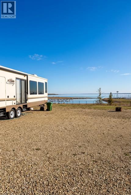 77B 10032 township road 422