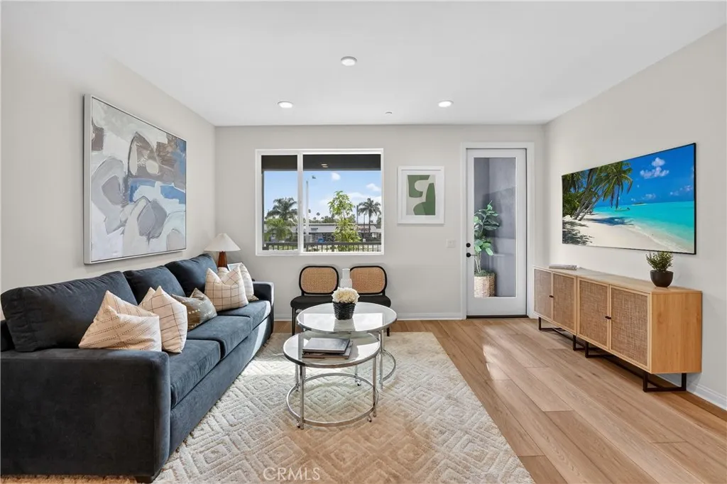 Additional image 21 of 1097 N Harbor Blvd, Anaheim, CA 92801