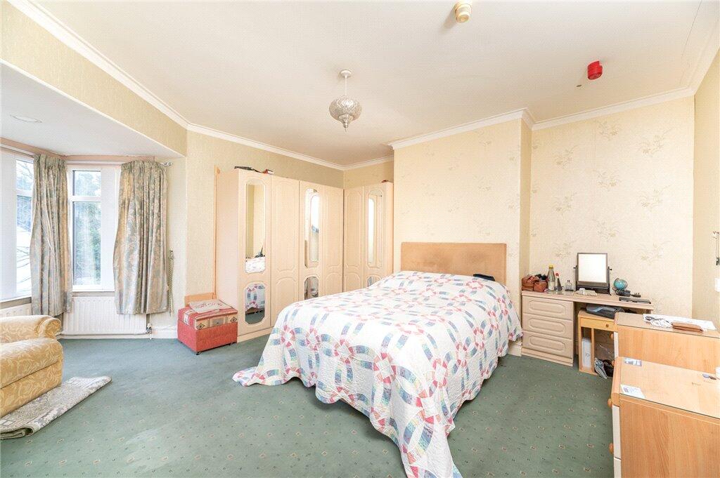 Additional image 21 of Park Grove, Bradford, West Yorkshire, BD9