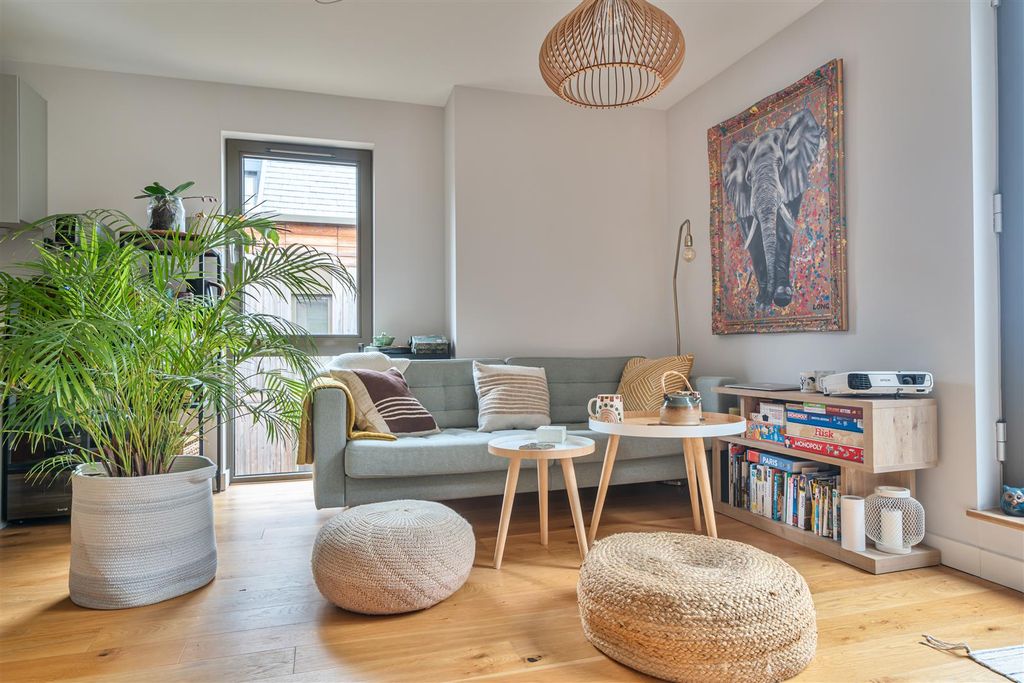 Additional image 19 of 3 bed flat for saleHope Quay, Wapping Wharf BS1