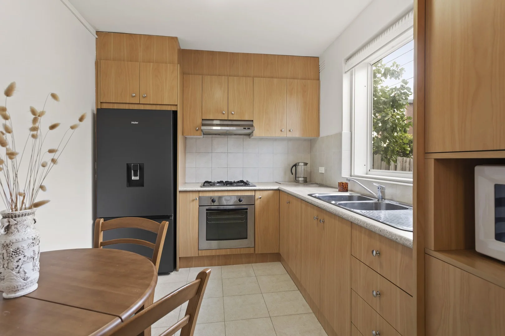 1/44 The Avenue, Balaclava VIC 3183