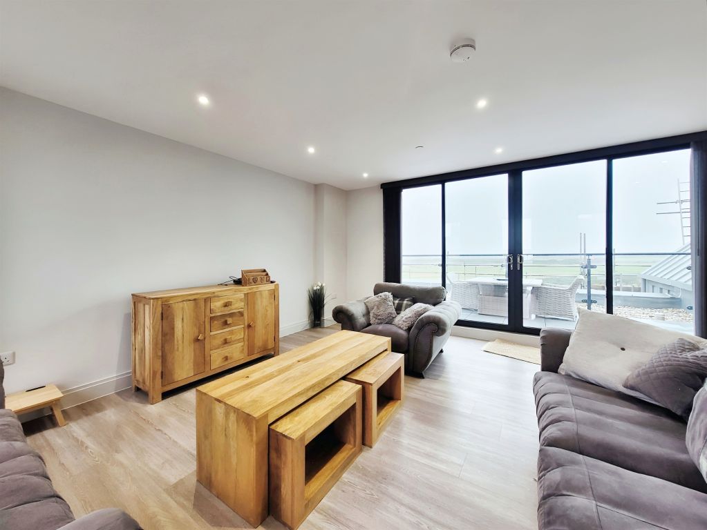 Additional image 6 of 3 bed penthouse for saleRest Bay, Porthcawl CF36