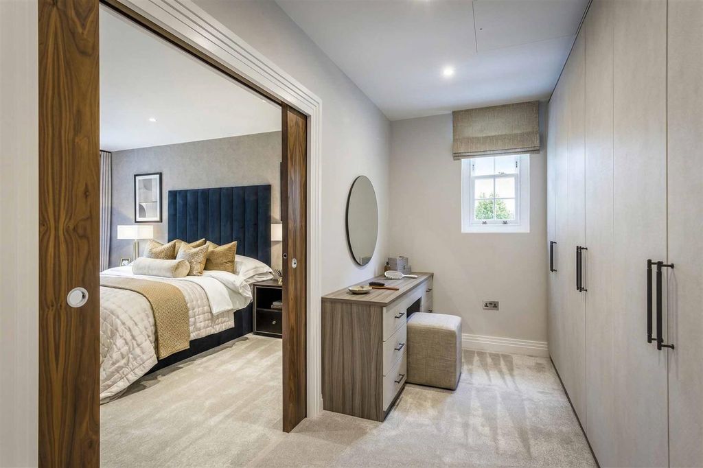 Additional image 23 of 6 bed detached house for saleBurleigh Lane, Ascot SL5