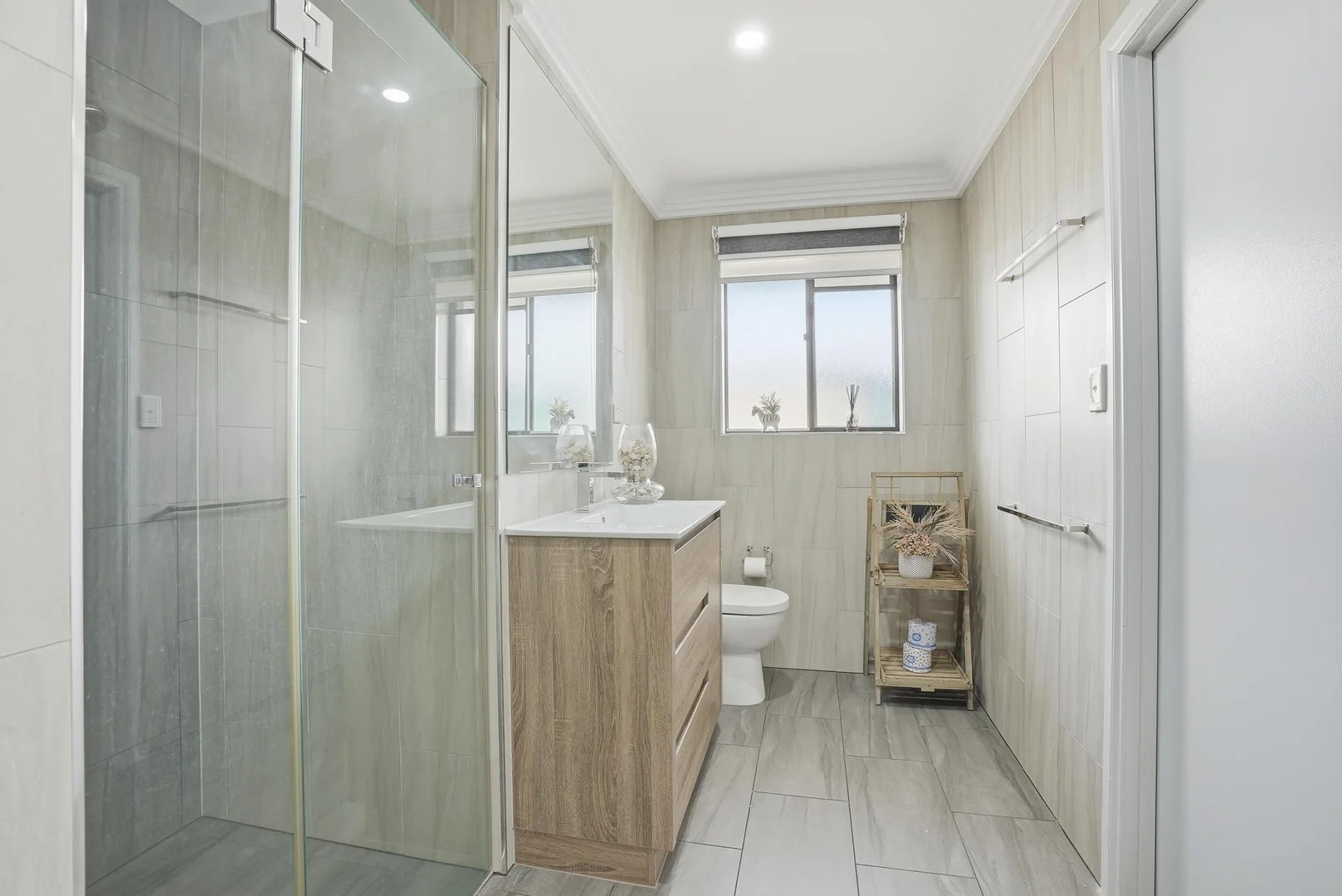 Additional image 17 of 39 Ironbark Street, Elanora QLD 4221