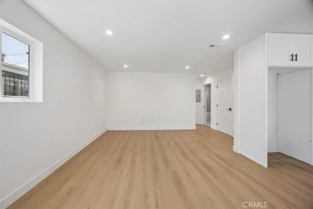 Additional image 60 of 1154 W 67th St, Los Angeles, CA 90044