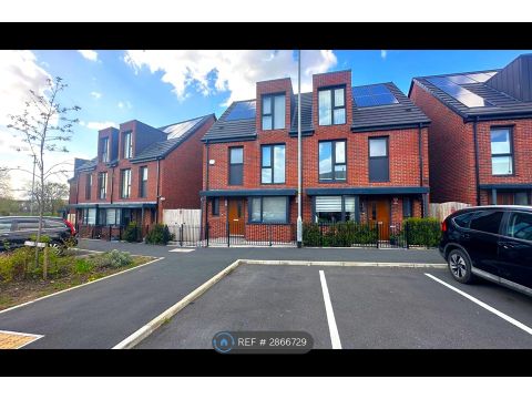 Amersham St, Salford M5