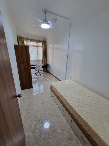 2 Boon Lay Drive photo 4