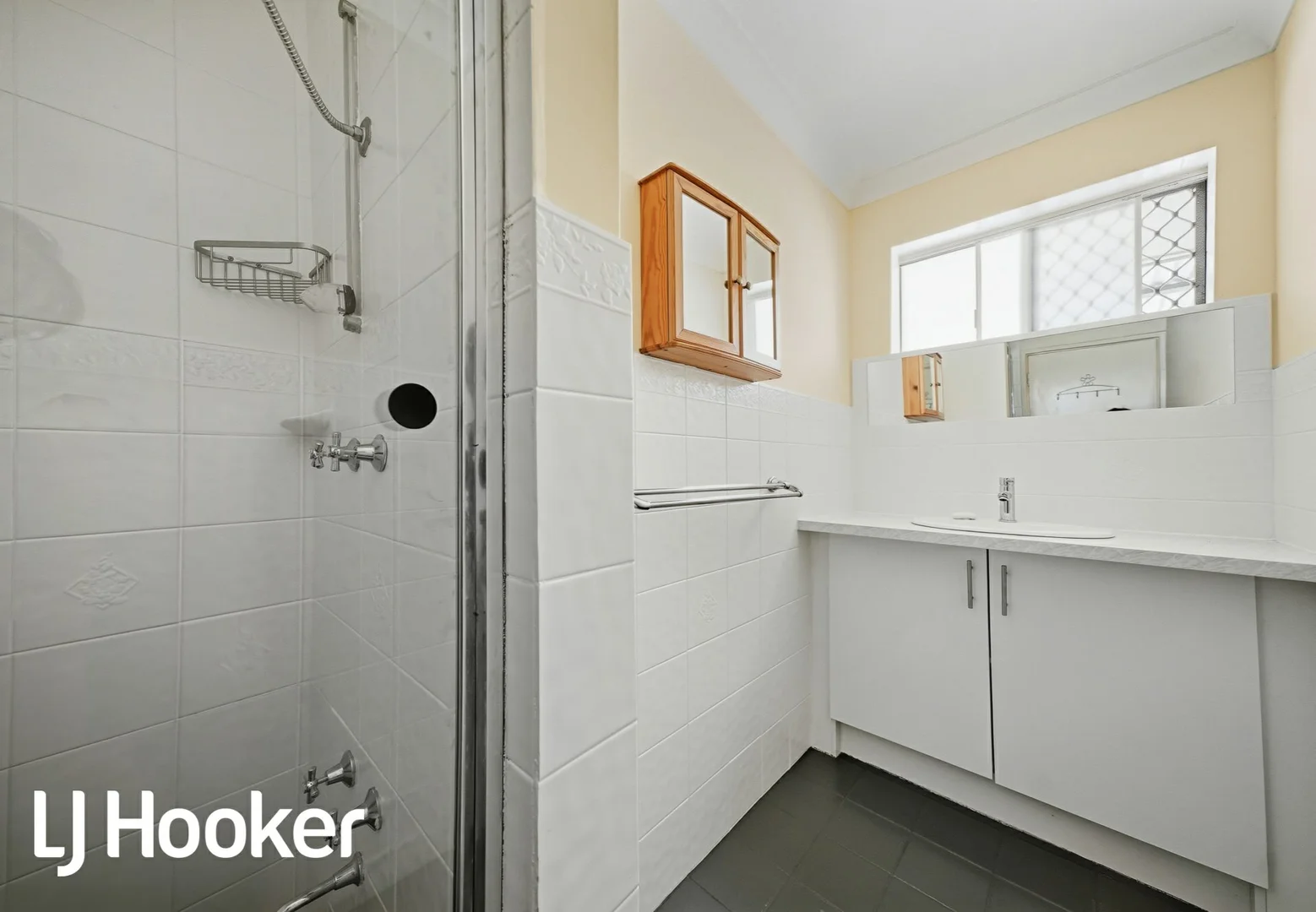 Additional image 13 of 70 Moorpark Avenue, Yanchep WA 6035