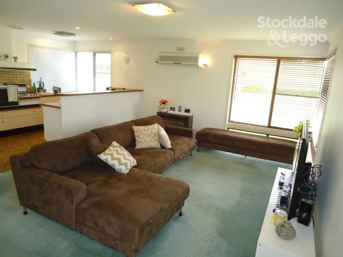 1/21 Janlor Drive, Warrnambool VIC 3280 photo 2