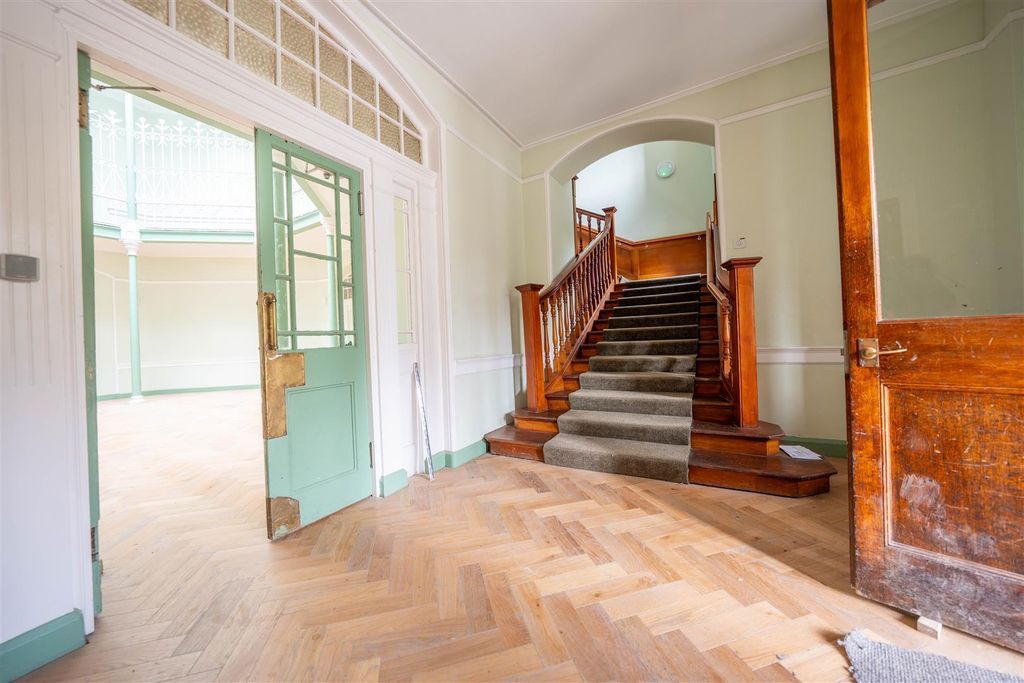 Additional image 33 of 2 bed flat for saleJames Murray Buildings, Muirhall Road, Perth PH2